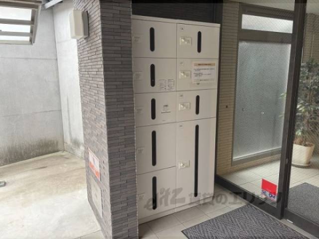 宅配ボックス
