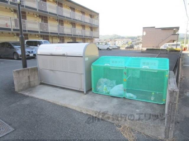 ゴミ置き場