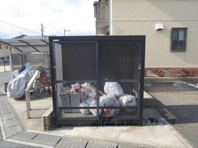 ゴミ置き場