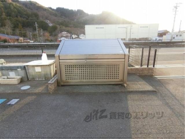 ゴミ置き場