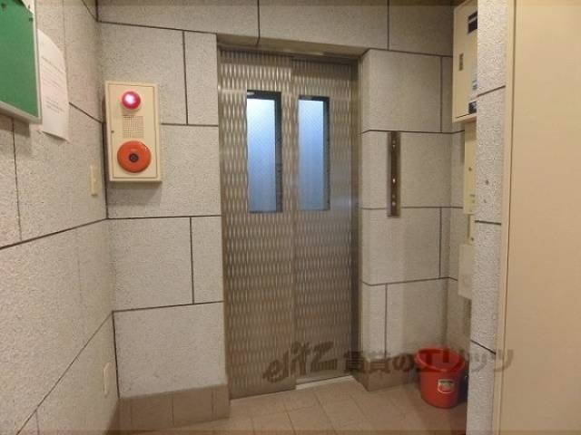 エレベーター