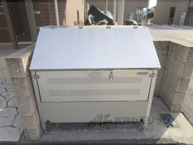 ゴミ置き場