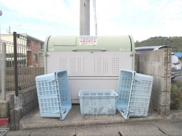 ゴミ置き場