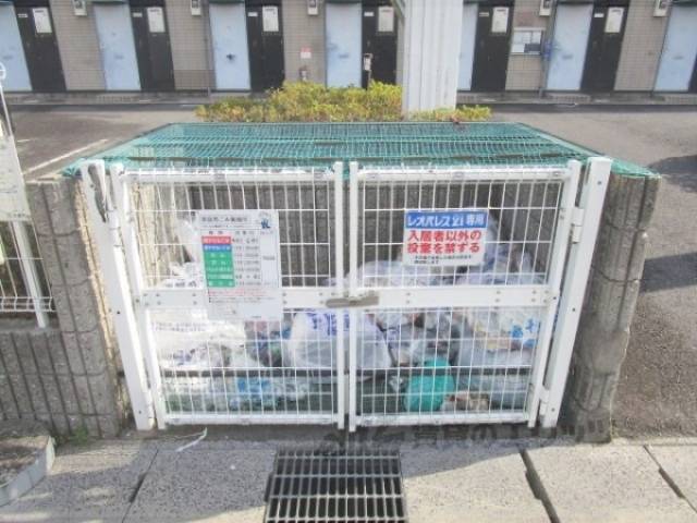 ゴミ置き場