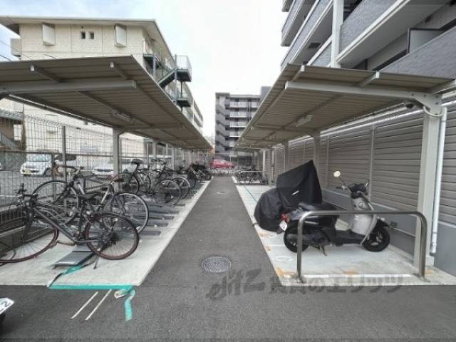 駐輪場