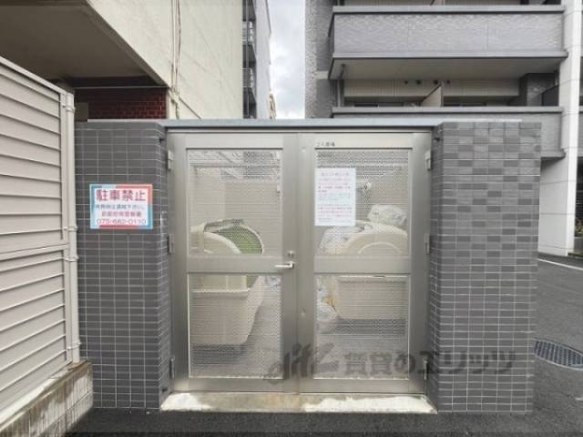 ゴミ置き場