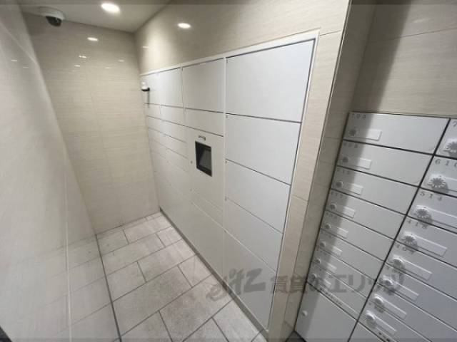 宅配ボックス