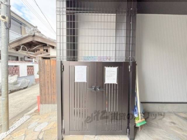ゴミ置き場