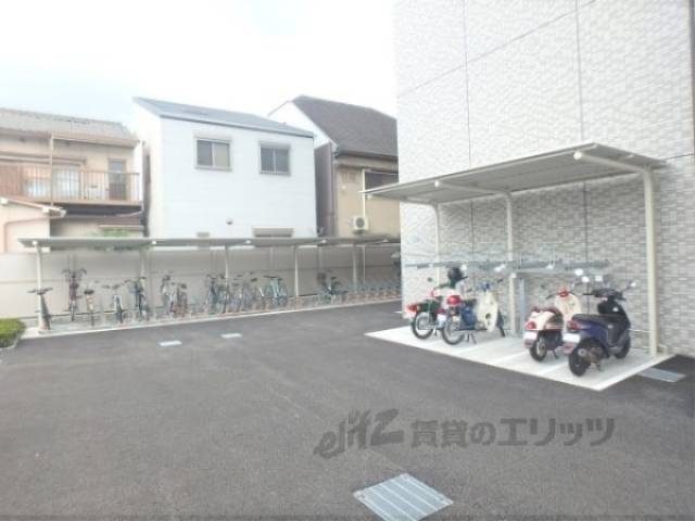駐輪場