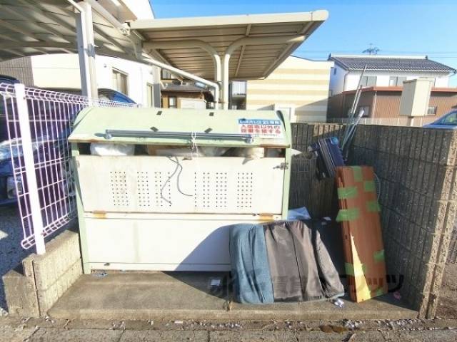 ゴミ置き場