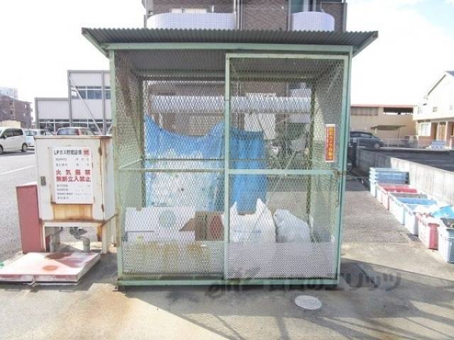 ゴミ置き場
