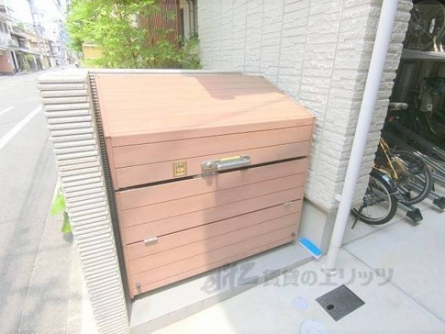 ゴミ置き場