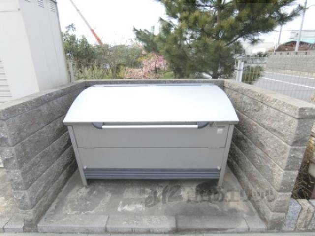 ゴミ置き場