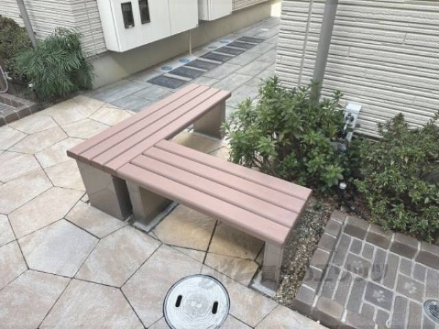 ベンチ
