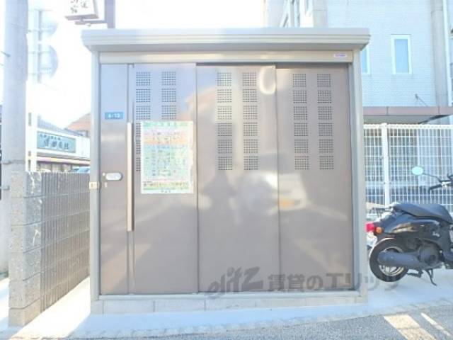 ゴミ置き場