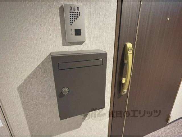 玄関ポスト　3階、4階のみ