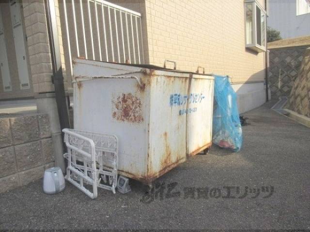 ゴミ置き場