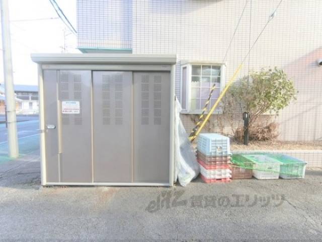 ゴミ置き場