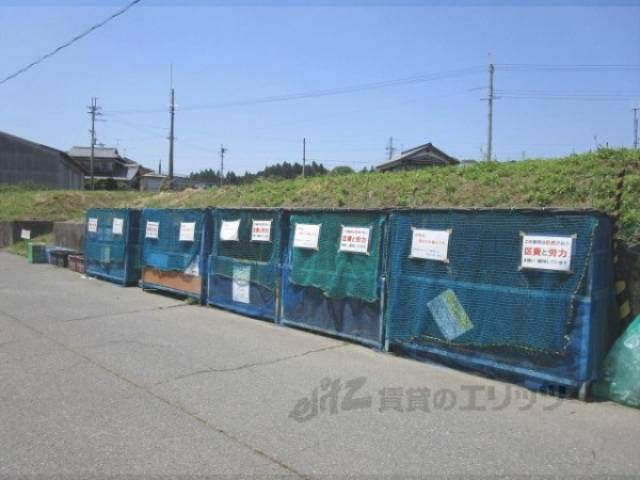 ゴミ置き場