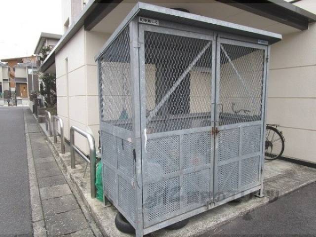 ゴミ置き場