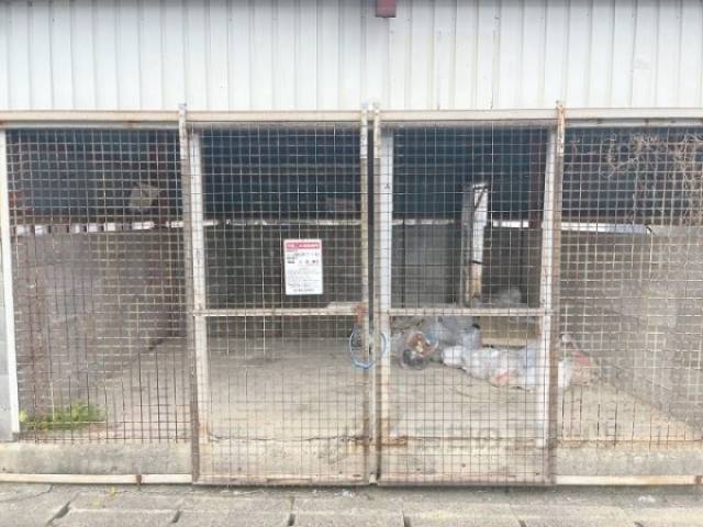 ゴミ置き場