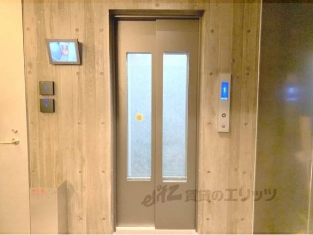 エレベーター