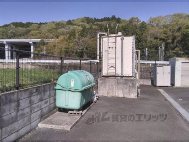ゴミ置き場