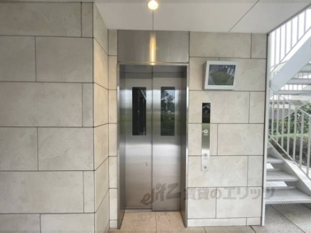 エレベーター