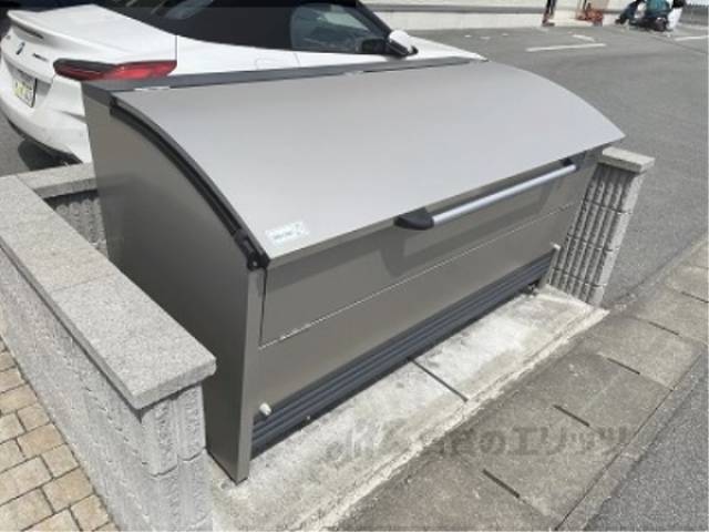 ゴミ置き場