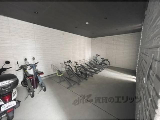 駐輪場