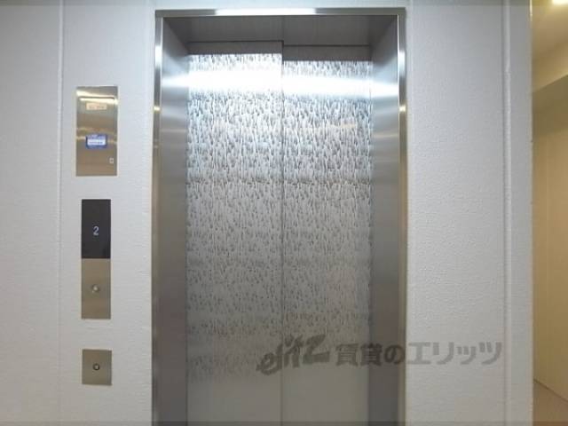 エレベーター