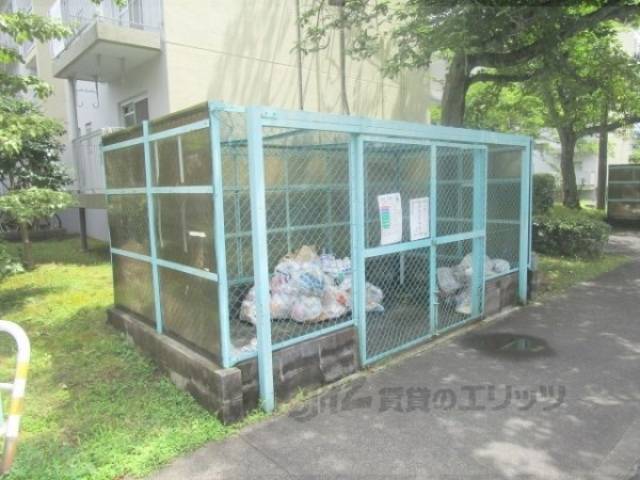 ゴミ置き場
