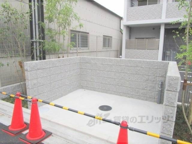 ゴミ置き場