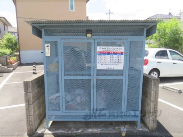 ゴミ置き場