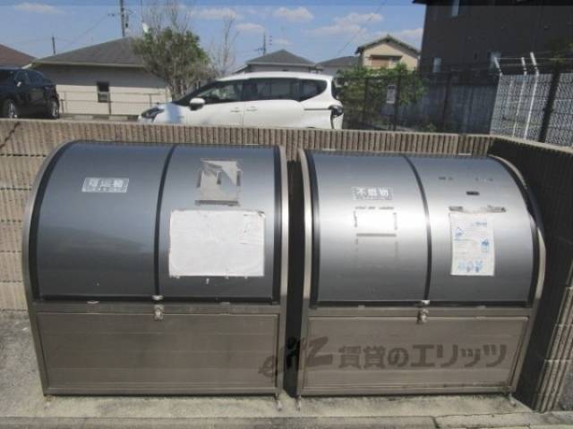 ゴミ置き場