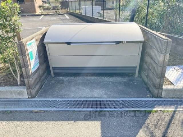 ゴミ置き場