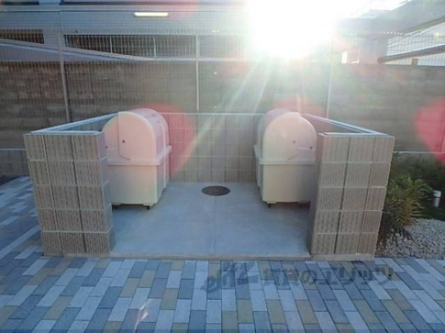 ゴミ置き場