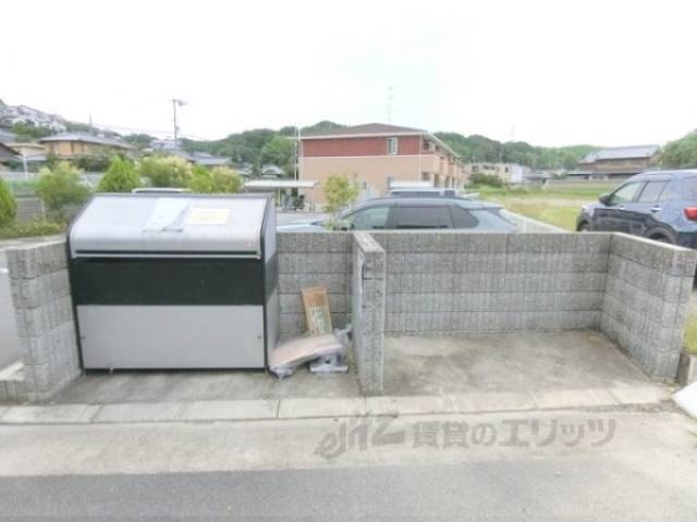 ゴミ置き場