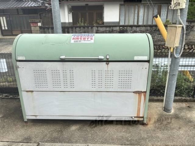 ゴミ置き場