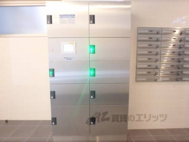 宅配ボックス