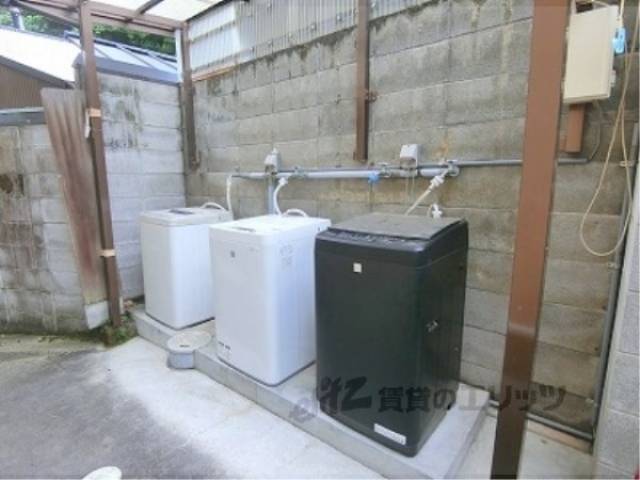 洗濯機置き場