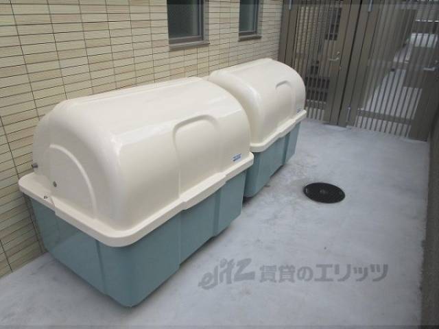 ゴミ置き場