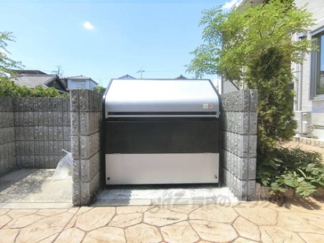 ゴミ置き場