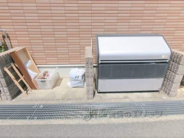 ゴミ置き場