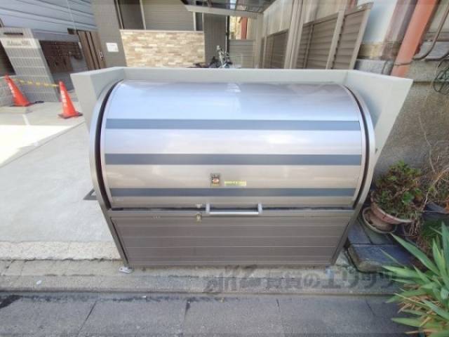 ゴミ置き場