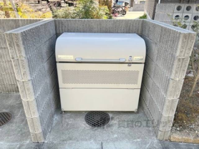 ゴミ置き場