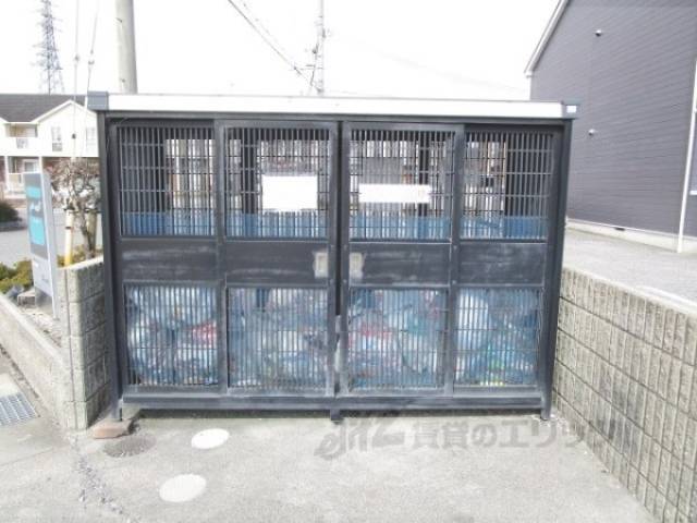 ゴミ置き場