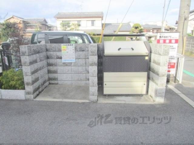 ゴミ置き場