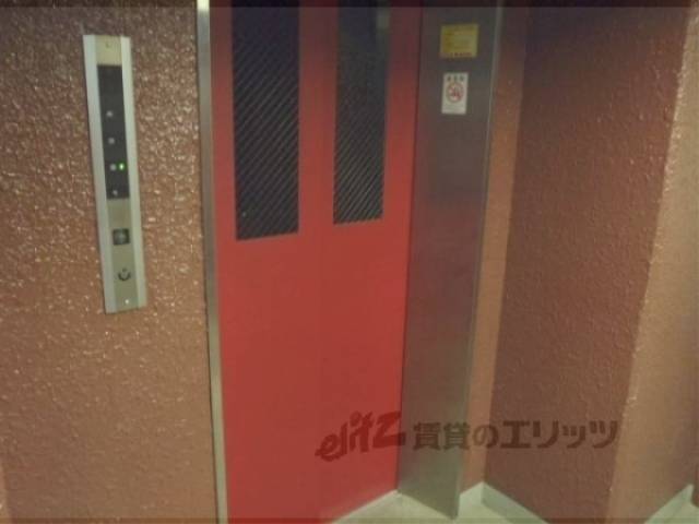 エレベーター