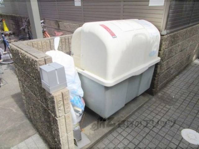 ゴミ置き場